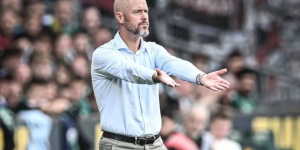 德甲积分榜上，拜仁领跑，药厂垫底，莱比锡2-0